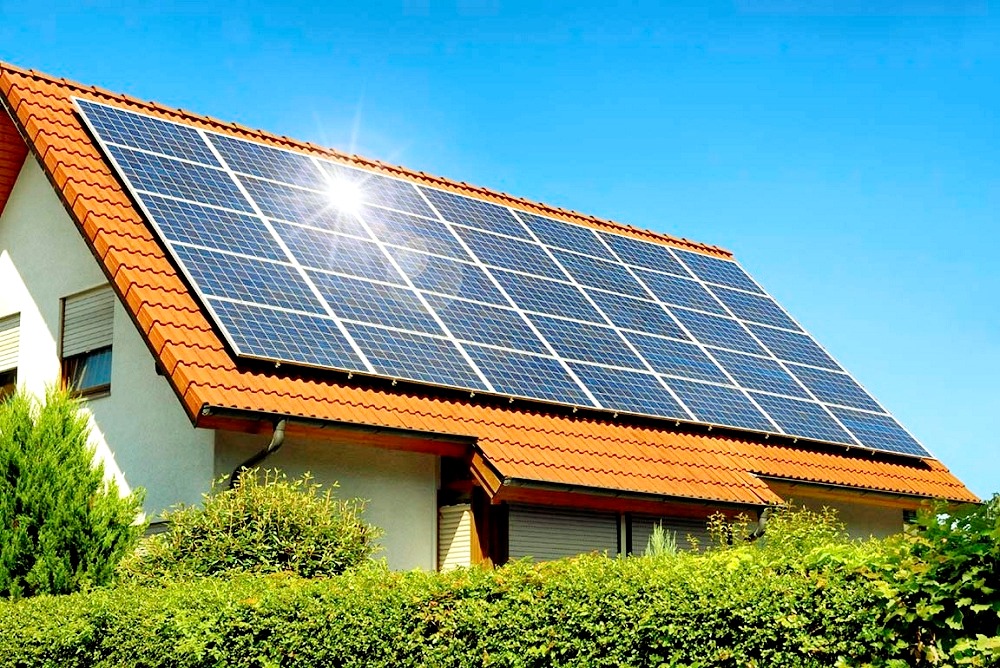 5 ways to go solar and save more energy